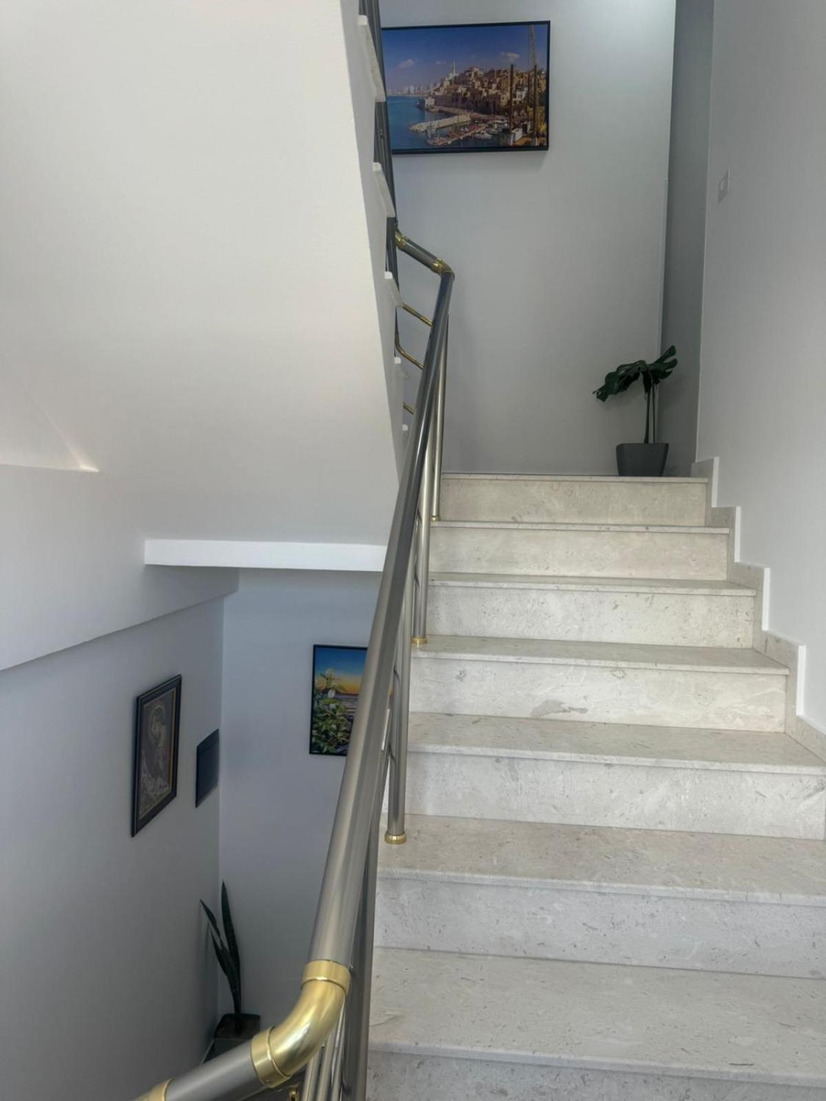 Vila Brilant Vlorë エクステリア 写真